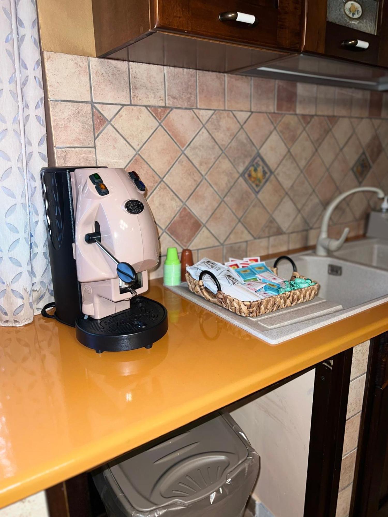 Bacio Del Sole Apartment パレルモ エクステリア 写真