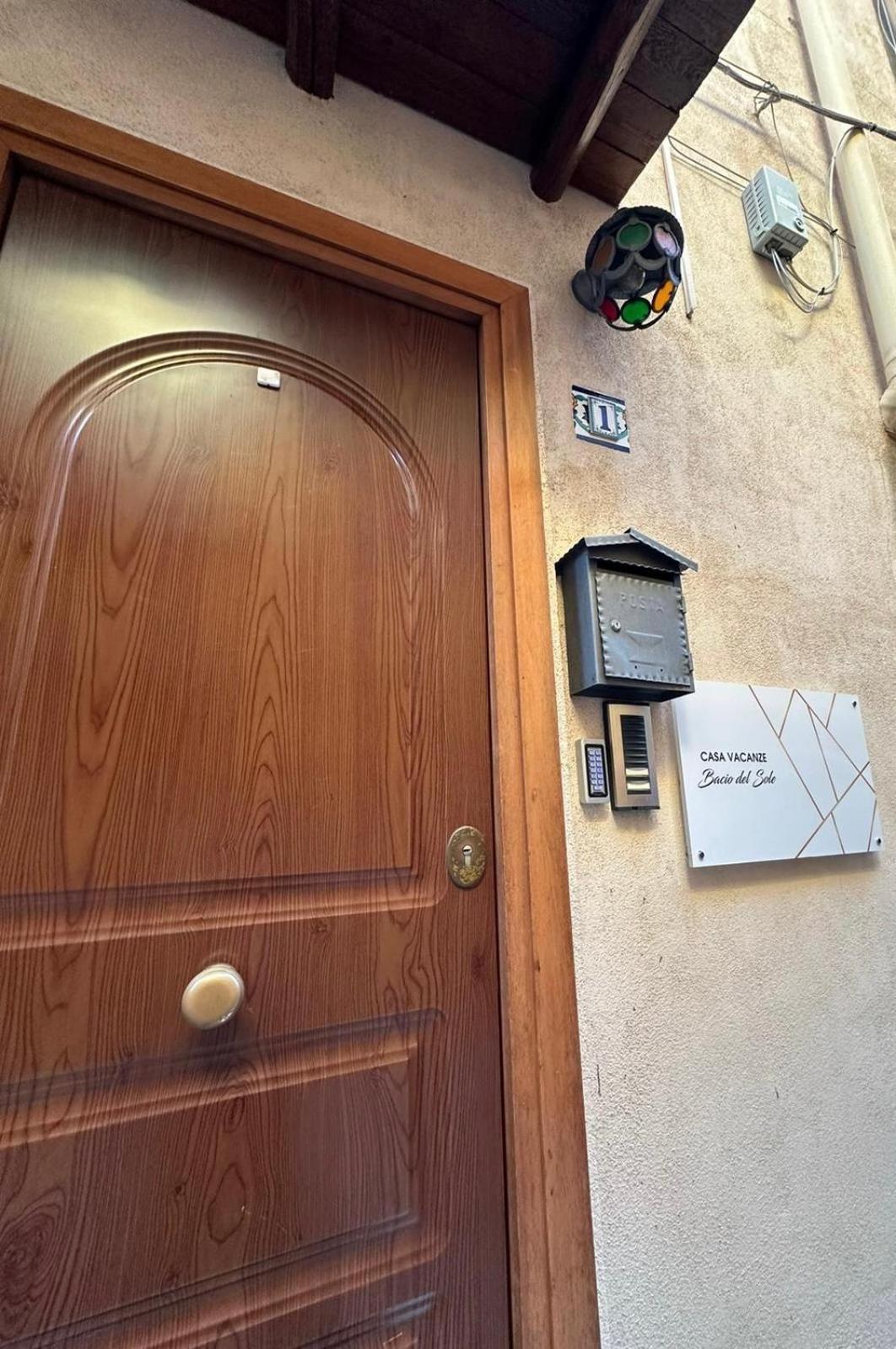 Bacio Del Sole Apartment パレルモ エクステリア 写真